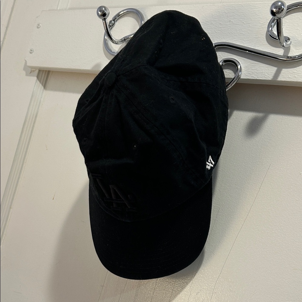 LA Dodgers Black Baseball Cap